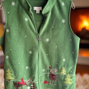 Christopher And Banks Women's Large Green Christmas Sweater Vest Green EUC